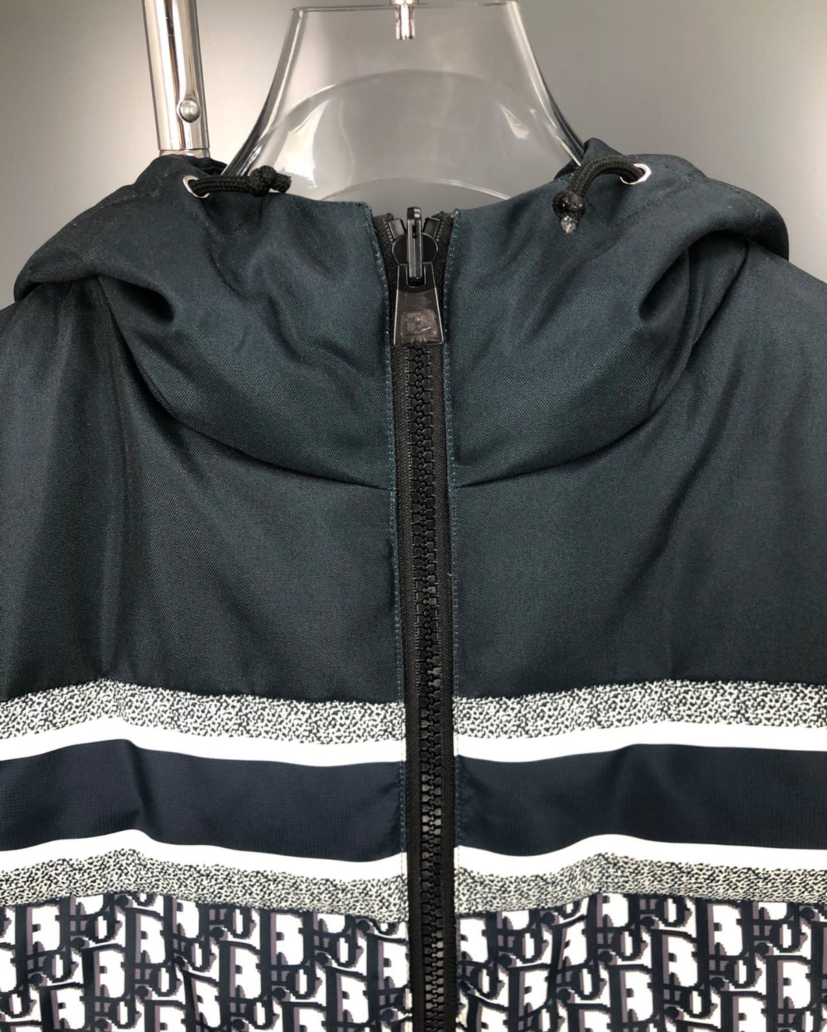 MENS REVERSIBLE PUFFER