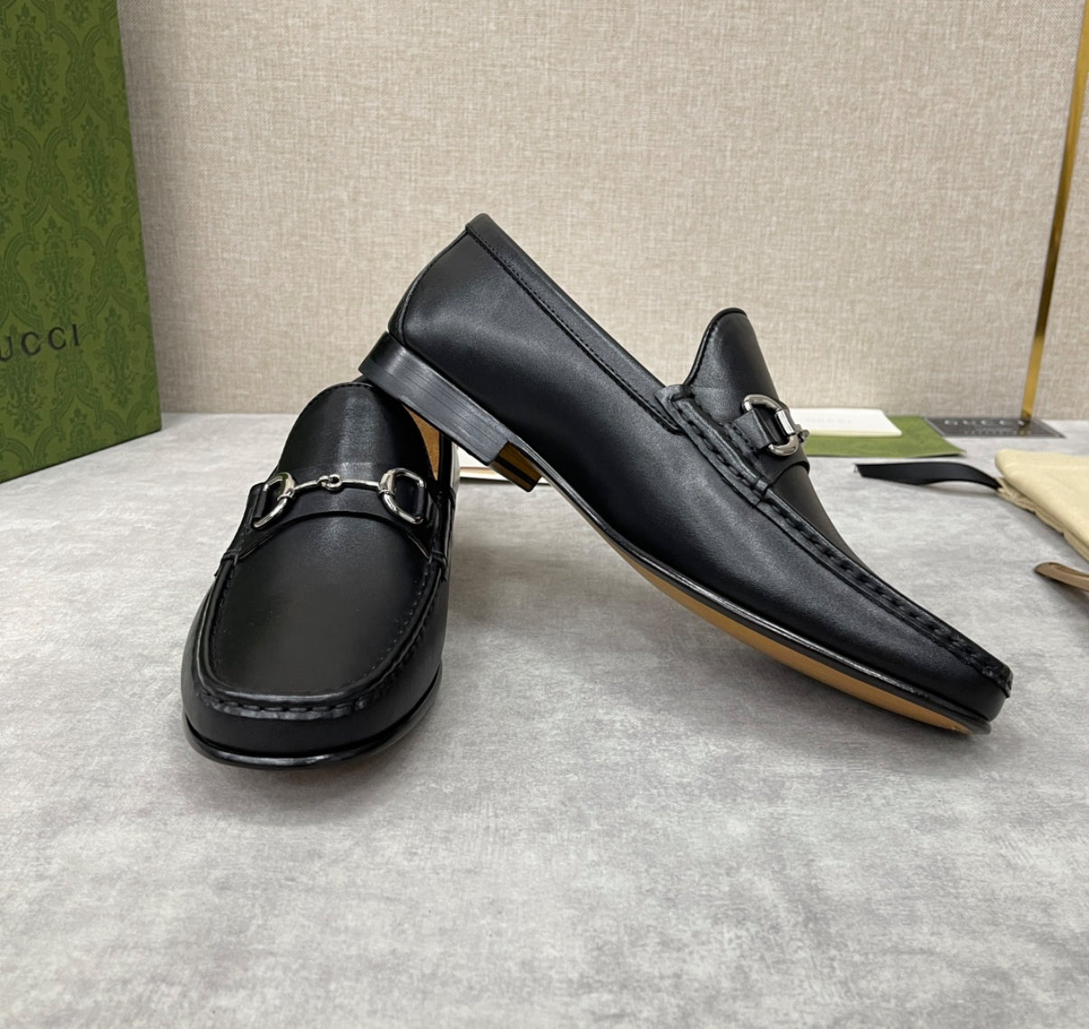 MENS LOAFER