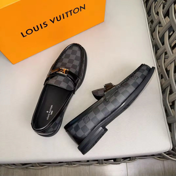 MENS LOAFER